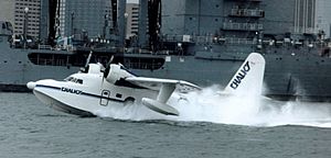 Archivo:Grumman HU-16D Albatross Chalks MIA 03.87