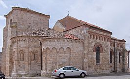 Iglesia de Nuestra Señora del Castillo (Villaconancio) 1.jpg