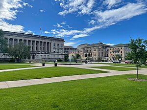 Archivo:Library Mall UW–Madison
