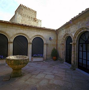 Archivo:Parador de Ciudad Rodrigo 1