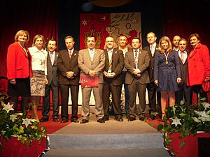 Archivo:Premio Efebo a la Peña Flamenca de Cartaojal