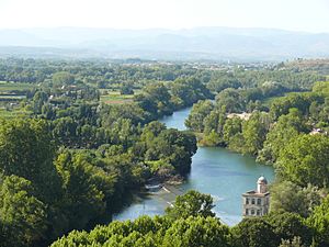 Archivo:River Orb viewed from Beziers