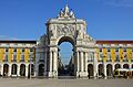 Rua Augusta Arch - April 2019 (cropped)