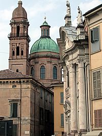 Archivo:San giorgio torre cupola reggio emilia