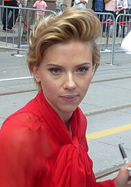 Archivo:Scarlett Johansson 2016 TIFF Premiere