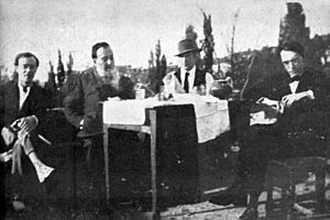 Archivo:Tertulia de San Gregorio. Barral, Machado, Torreajero y Otero 1923