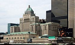 Toronto - ON - Royal York Hotel.jpg