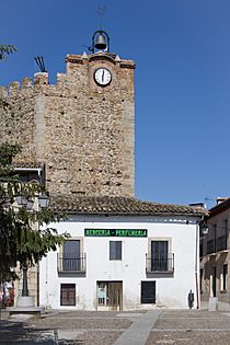 Torre del reloj de Buitrago del Lozoya - 01