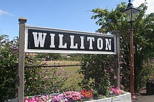 Archivo:Williton Station Name Sign Photo By Robert Kilpin