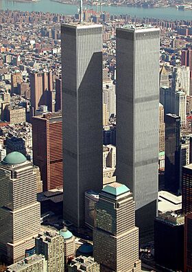 World Trade Center, New York City - aerial view (March 2001) (modified version with desaturated towers).jpg