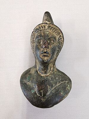 Archivo:Atis. Cisimbrium. Museo Arqueológico y Etnológico de Córdoba