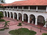 Archivo:Casa de la Cultura de El Tocuyo 1999 004
