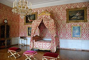 Archivo:Chambre de la Dauphine, Château de Versailles