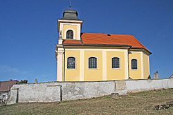Chyjice - kostel Svatého Šimona a Judy.jpg