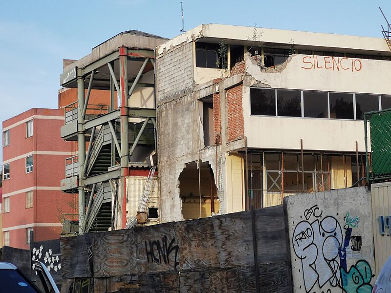 Colegio Enrique Rébsamen 01