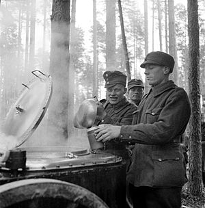 Archivo:Field Kitchen before Winter War