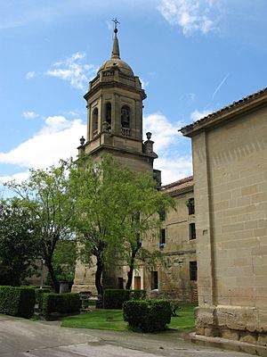 Archivo:Granon church and the park