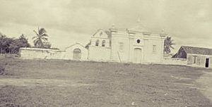 Archivo:Iglesia Parroquial a principios del siglo XX