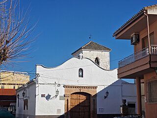 Iglesia del Santísimo Cristo de la Misericordia (Belicena, Granada).jpg