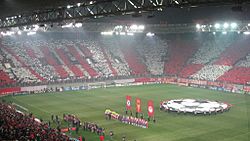 Archivo:Image Olympiacos Chelsea CL0708 2