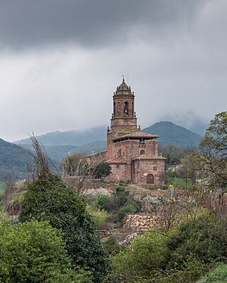Mirafuentes - Iglesia 01.jpg