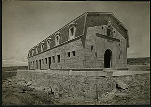Archivo:Museo del Romanticismo - CE35902 - Parador de Gredos en construcción