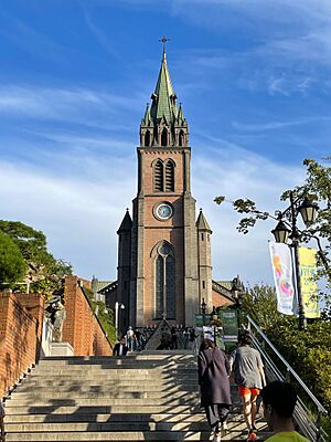 Archivo:Myeongdong Cathedral 2022-09-10