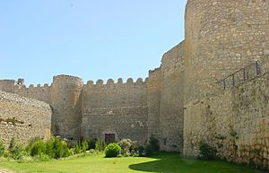 Archivo:Urueña castillo1 lou