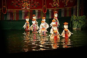 Archivo:Water puppets 2508154456 bbb0c9b315 b