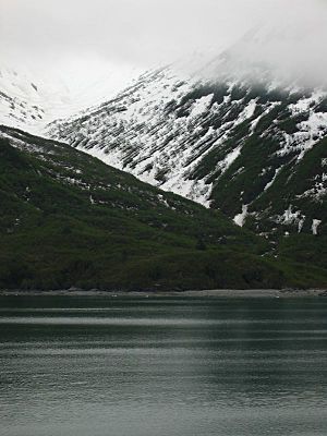 Archivo:Yakutat-Bay01