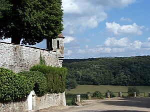 Archivo:Avallon 003