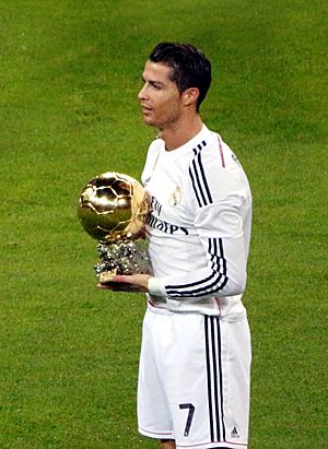 Archivo:C. Ronaldo - Ballon d'Or 2014