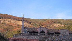 Archivo:CapturaCofiñalIglesia