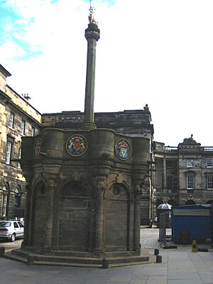Archivo:Edinburgh mercat cross