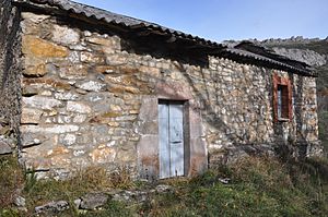 Archivo:Ermita de San Jorge de Pedrosa