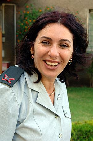 Archivo:Flickr - Government Press Office (GPO) - PORTRAIT, IDF SPOKESWOMAN BRIG. GENERAL MIRI REGEV