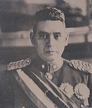 Archivo:General Brigadier Maximiliano Hernández Martínez