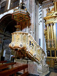 Archivo:Huesca - Iglesia de Santo Domingo y San Martin 14