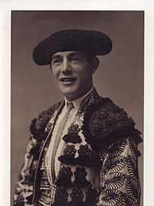 Ignacio sanchez mejias fotografiado por Calvache.jpg