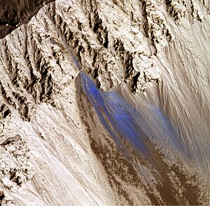 Archivo:Landslide on Mars