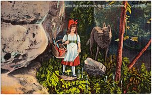 Archivo:Little Red Riding Hood, Rock City Gardens, Lookout Mt, Tenn (65434)