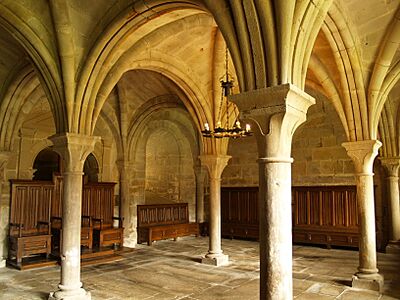 Monestir de La Oliva - Sala Capitular-001