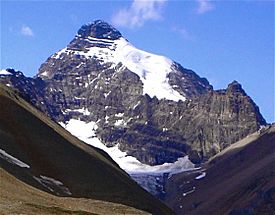 Mount Athabasca and A2.jpg