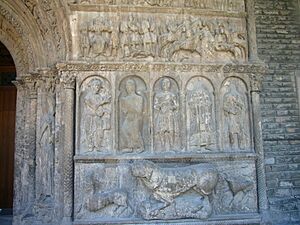 Archivo:Pòrtic romànic de Ripoll 07