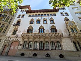 Palau Macaya (1).jpg