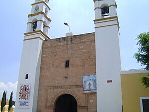 Archivo:Parroquia de Mixquiahuala