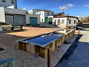 Archivo:Pilar de Villardompardo 24J 01