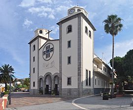 Archivo:Tenerife - Iglesia De San Salvador, La Matanza de Acentejo 01