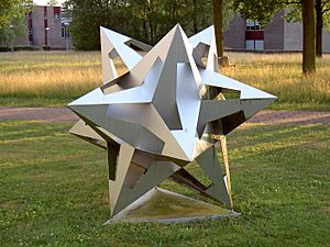 Archivo:Universiteit Twente Mesa Plus Escher Object