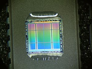 Archivo:4Mbit EPROM Texas Instruments TMS27C040 (1)